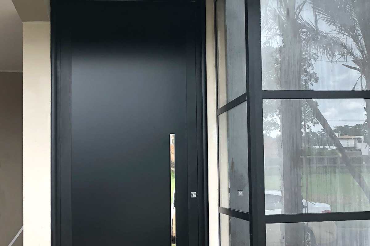 foto-fabrica-porta-acm-fosca